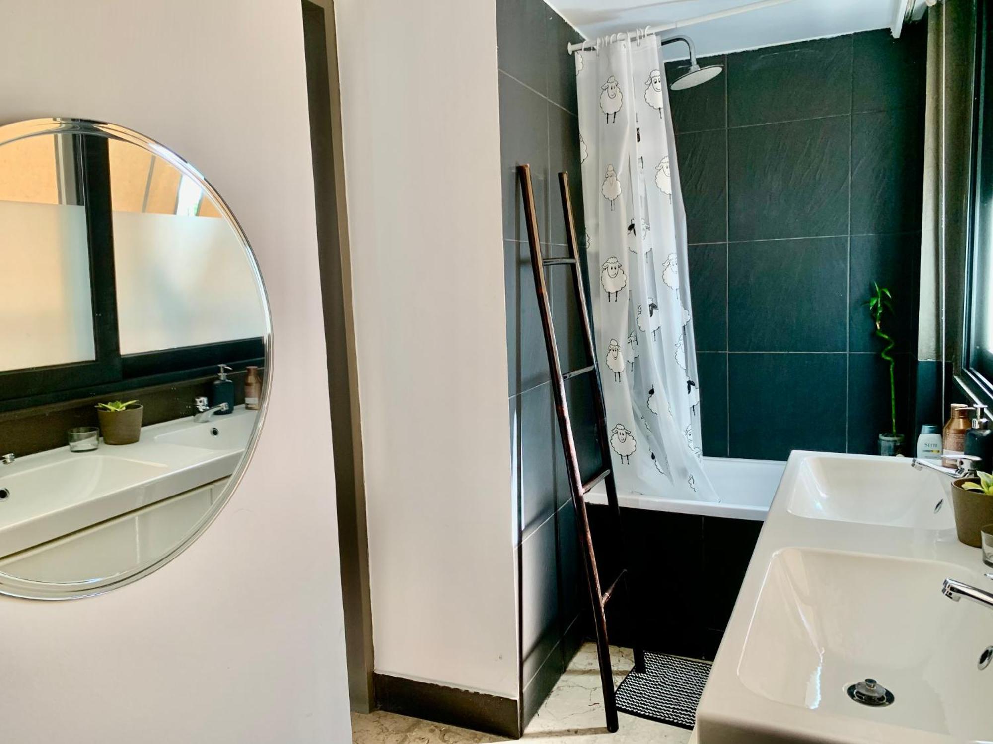 Bright Studio 4 A Short Stay Near Oaka - Iaso - Ygeia - Mitera Hospitals أثينا المظهر الخارجي الصورة